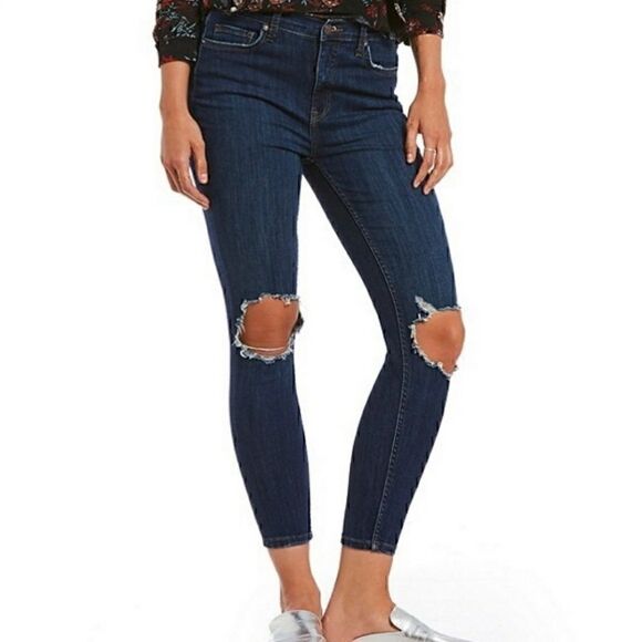 NEW $78 Free People High Rise Busted Skinny Jean 27 - Picture 6 of 10